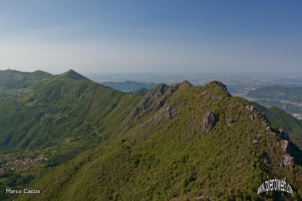 10_Monte Tesoro e Milano.jpg